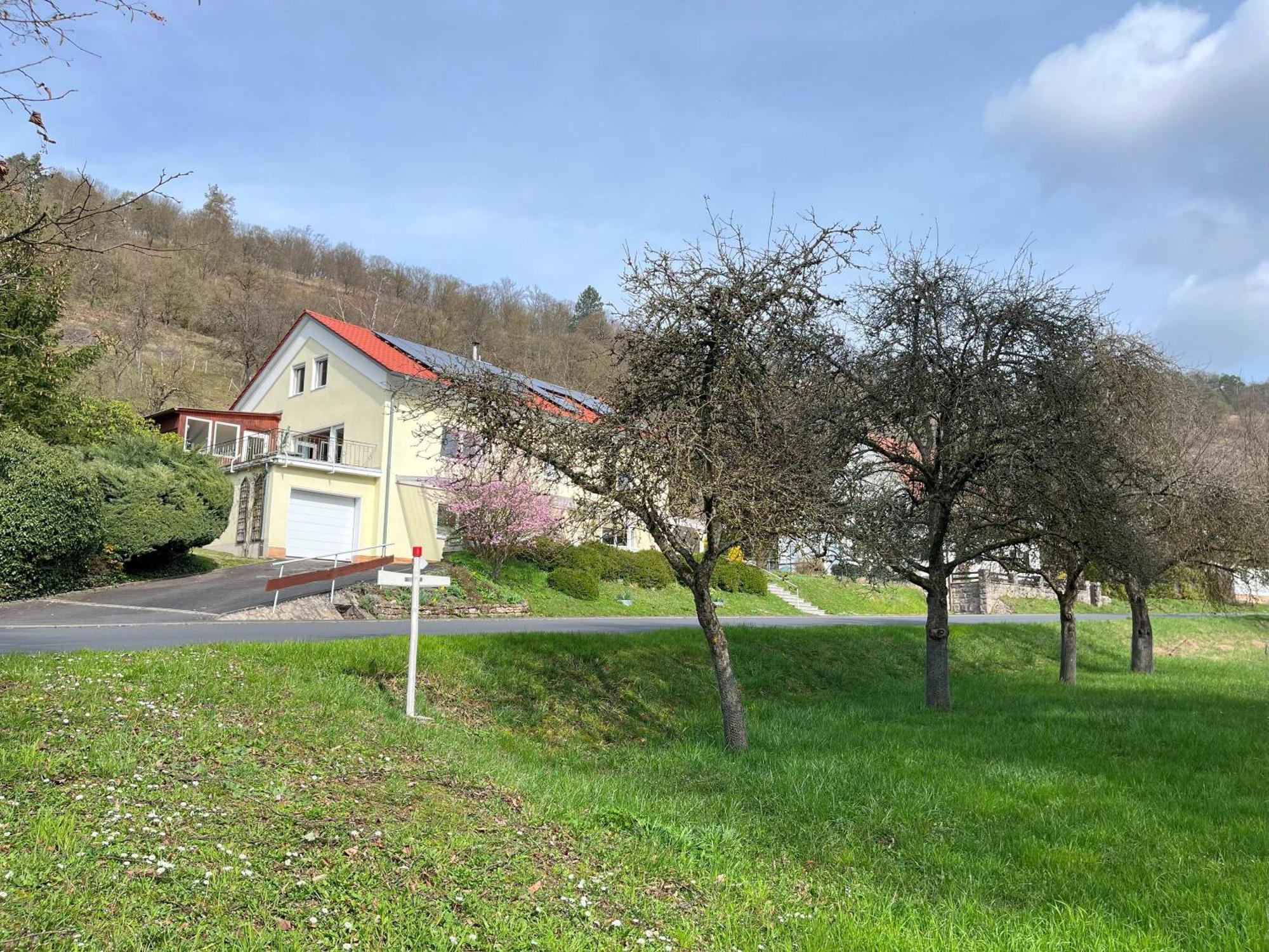 Angernest Appartement Elfershausen Buitenkant foto